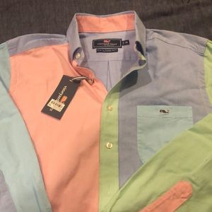 Vineyard Vines - slim fit tucker shirt, men’s M